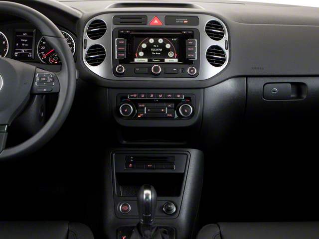 2011 Volkswagen Tiguan SE