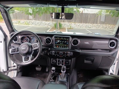 2022 Jeep Wrangler Unlimited Sahara Altitude 4x4