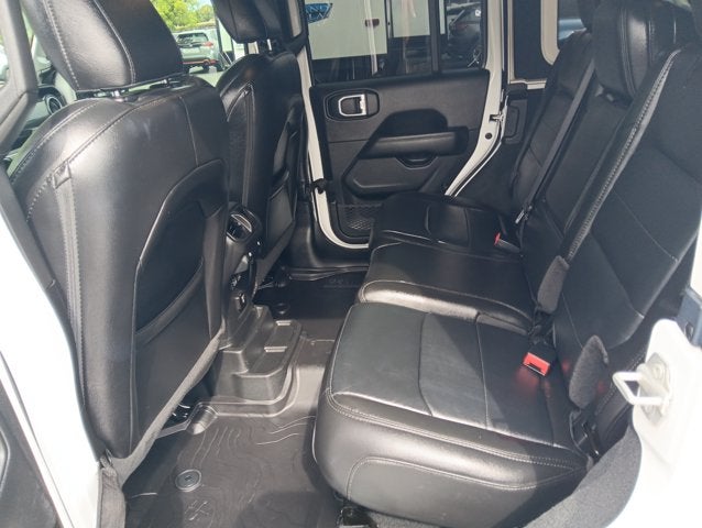 2022 Jeep Wrangler Unlimited Sahara Altitude 4x4