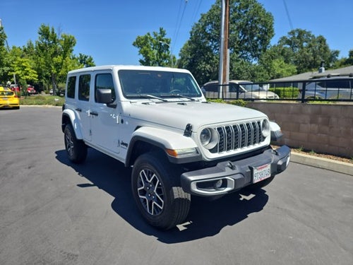 2025 Jeep Wrangler 4-Door Sahara 4x4