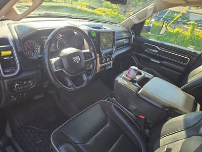 2020 RAM 1500 Laramie Crew Cab 4x4 5'7' Box