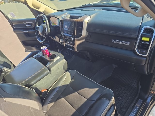 2020 RAM 1500 Laramie Crew Cab 4x4 5'7' Box