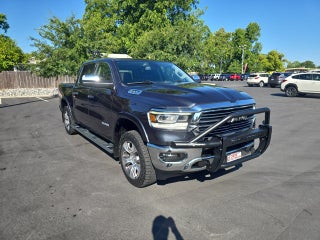 2020 RAM 1500 Laramie Crew Cab 4x4 5'7' Box