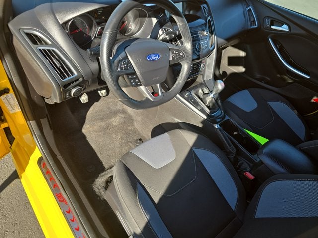 2018 Ford Focus ST ST
