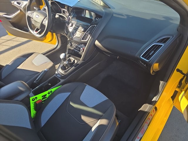 2018 Ford Focus ST ST