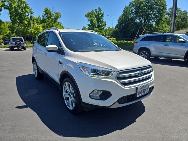 2019 Ford Escape Titanium 4WD's photo