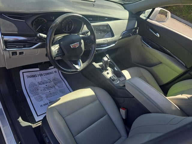 2019 Cadillac XT4 Luxury