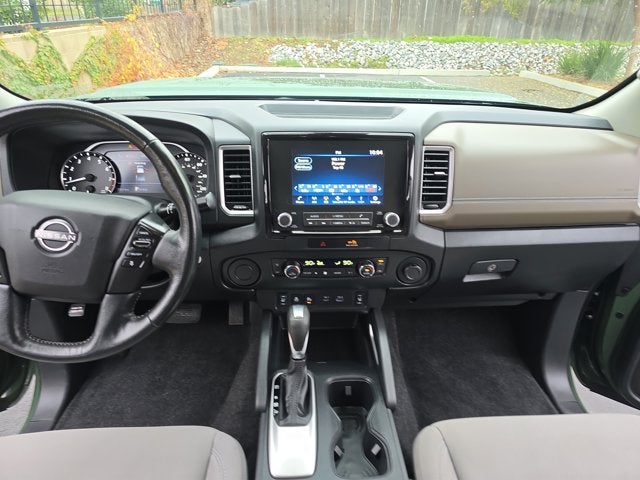 2022 Nissan Frontier Crew Cab SV 4x2