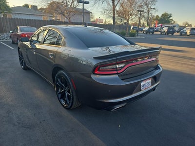 2018 Dodge Charger SXT RWD