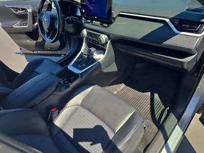 2025 Toyota RAV4 Hybrid XSE