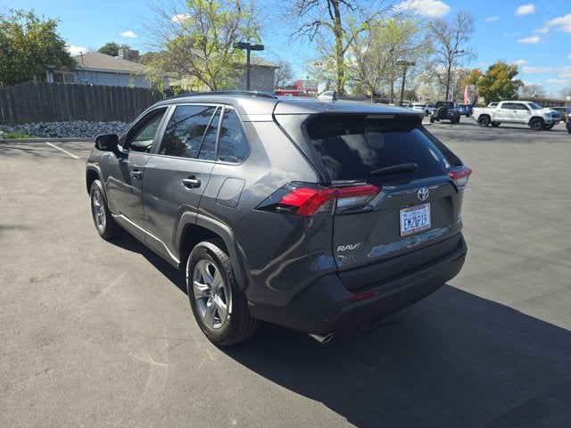 2025 Toyota RAV4 XLE