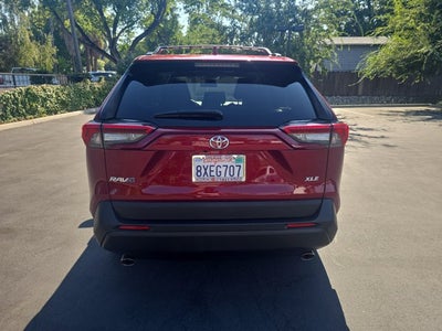 2021 Toyota RAV4 XLE