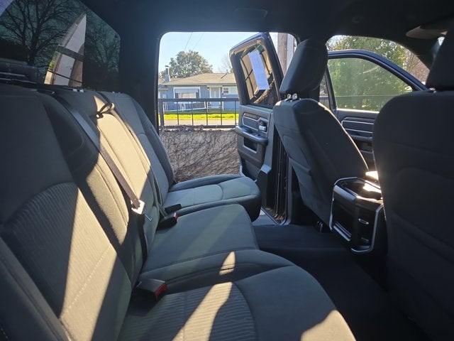 2024 RAM 3500 Big Horn Crew Cab 4x4 8' Box