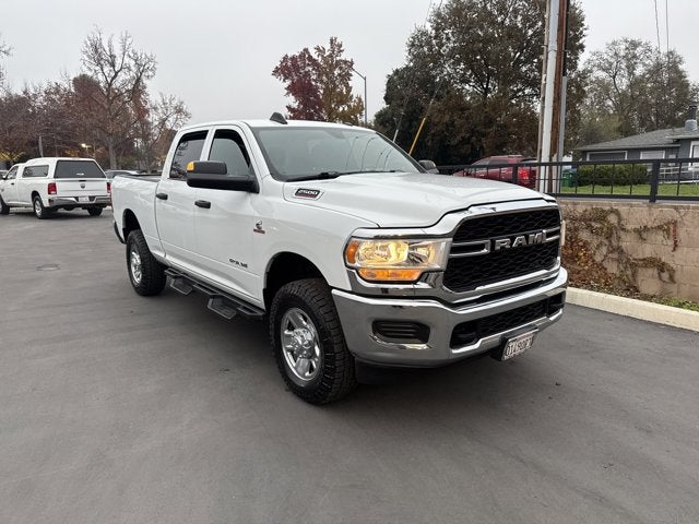 2022 RAM 2500 Tradesman Crew Cab 4x4 6'4' Box