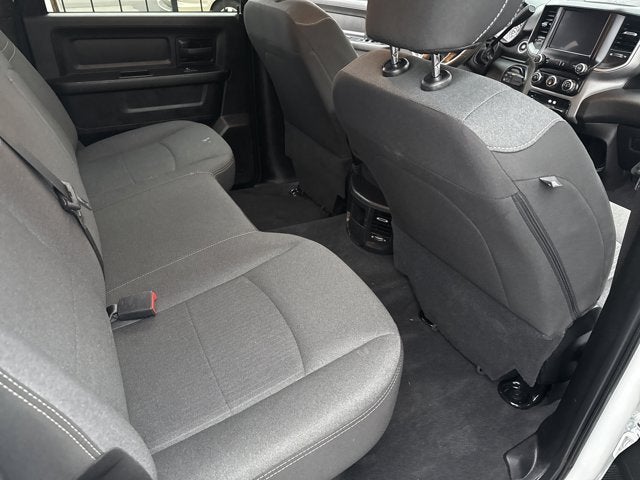 2022 RAM 2500 Tradesman Crew Cab 4x4 6'4' Box