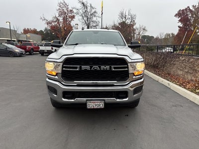 2022 RAM 2500 Tradesman Crew Cab 4x4 6'4' Box