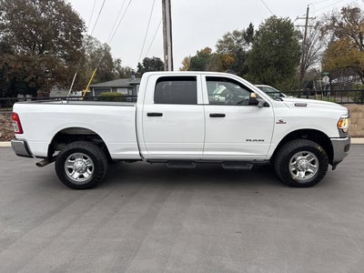 2022 RAM 2500 Tradesman Crew Cab 4x4 6'4' Box
