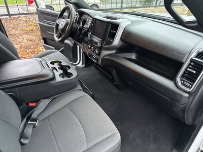 2022 RAM 2500 Tradesman Crew Cab 4x4 6'4' Box