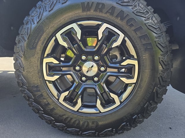 2024 Chevrolet Silverado 1500 4WD Crew Cab Short Bed ZR2