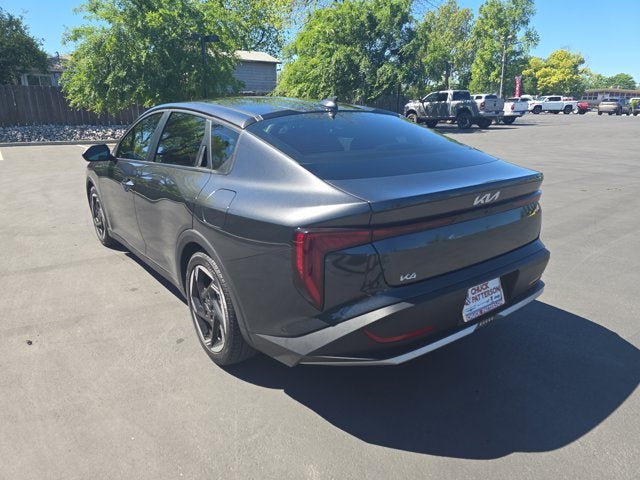 2025 Kia K4 EX