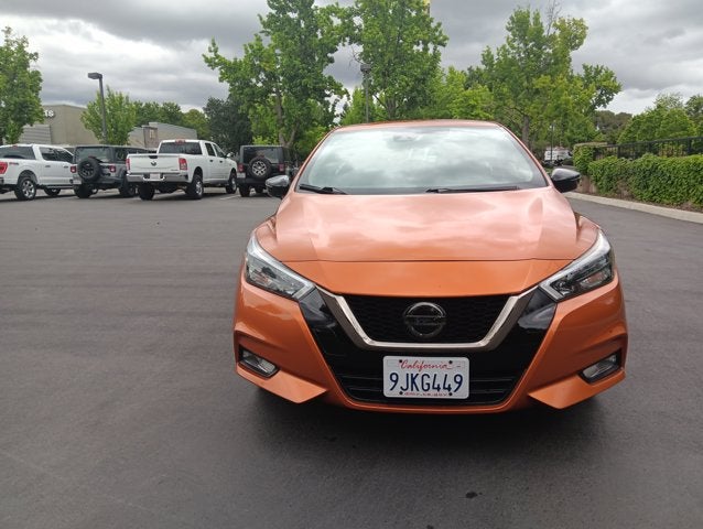 2020 Nissan Versa SR Xtronic CVT