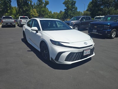2026 Toyota Camry SE