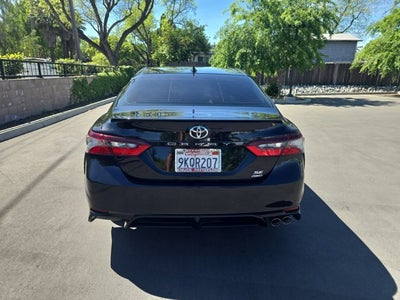 2022 Toyota Camry SE AWD