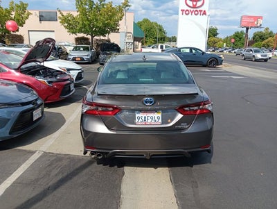 2023 Toyota Camry Hybrid SE
