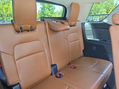 2023 Nissan Pathfinder Platinum 4WD