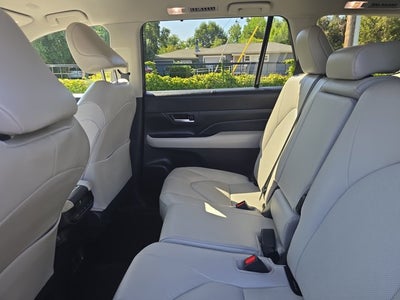 2024 Toyota Grand Highlander XLE