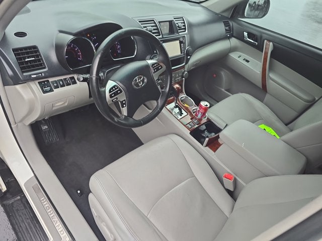 2013 Toyota Highlander Limited V6