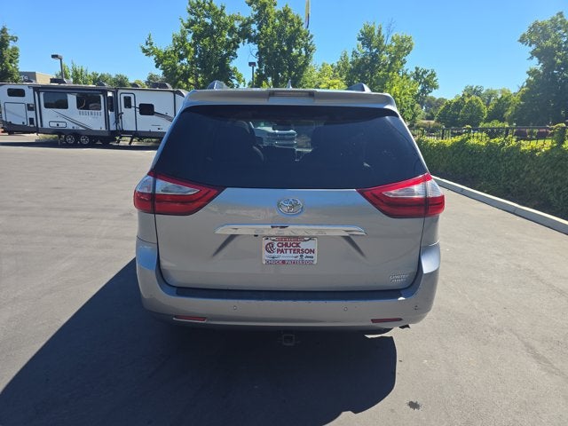2018 Toyota Sienna Limited 7 Passenger