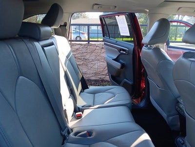 2022 Toyota Highlander Limited