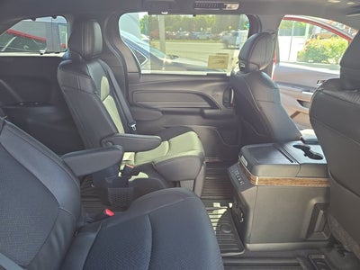 2026 Toyota Sienna Platinum