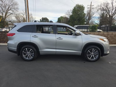 2017 Toyota Highlander XLE