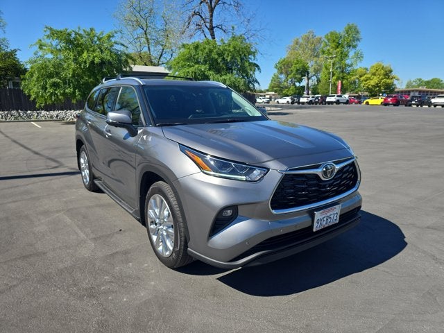2026 Toyota Highlander Limited