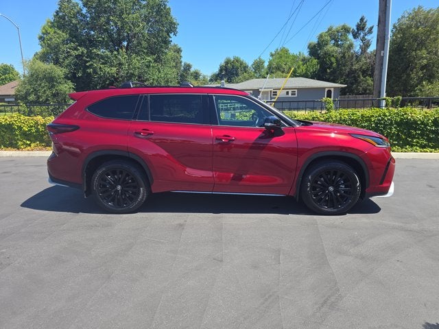 2026 Toyota Highlander XSE