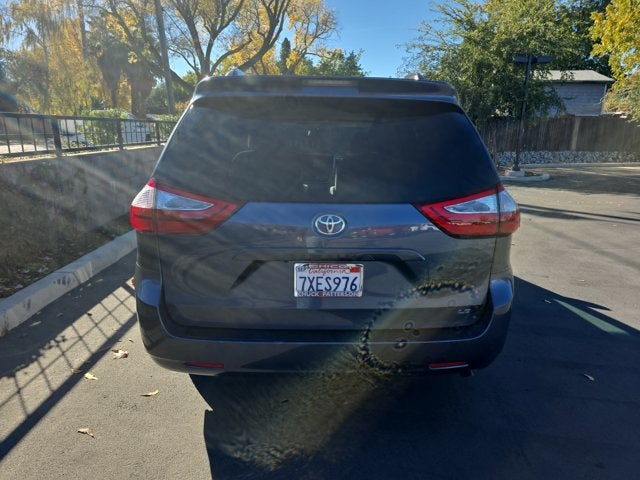 2017 Toyota Sienna LE 8 Passenger