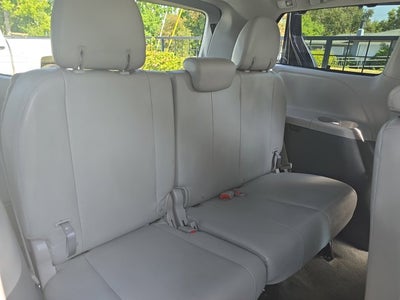 2019 Toyota Sienna XLE 8 Passenger