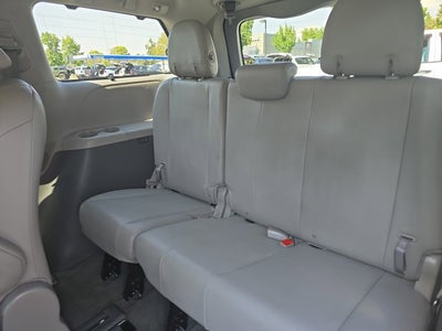 2019 Toyota Sienna XLE 8 Passenger