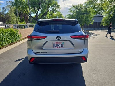 2021 Toyota Highlander LE
