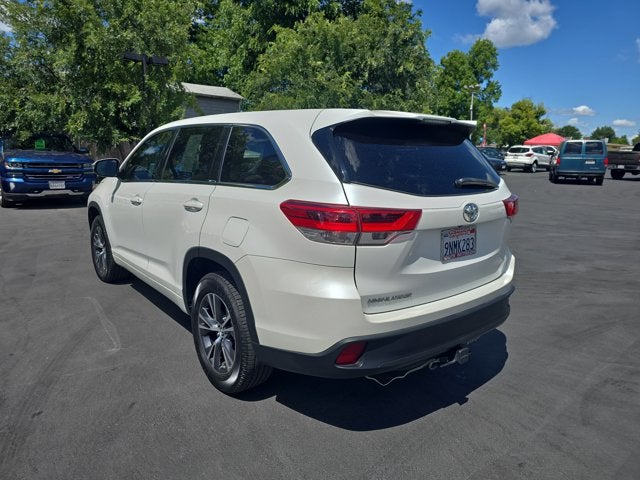2017 Toyota Highlander LE