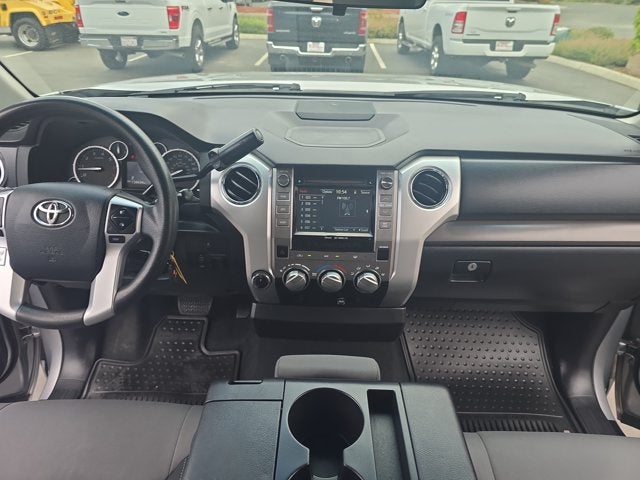 2016 Toyota Tundra SR5 5.7L V8