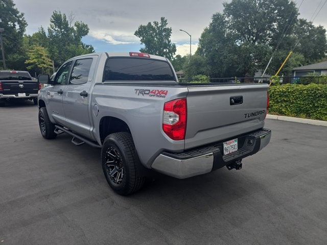 2016 Toyota Tundra SR5 5.7L V8