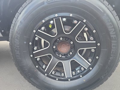 2016 Toyota Tundra SR5 5.7L V8
