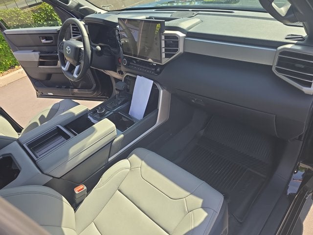 2026 Toyota Tundra Limited CrewMax 5.5' Bed