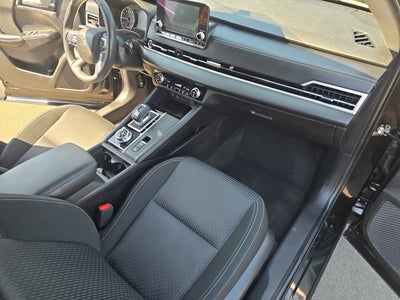 2022 Mitsubishi Outlander ES 2.5 2WD