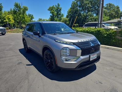 2022 Mitsubishi Outlander SE 2.5 2WD