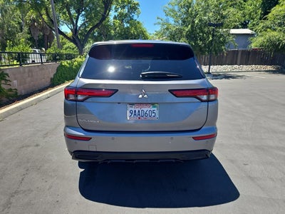 2022 Mitsubishi Outlander SE 2.5 2WD