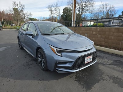 2025 Toyota Corolla Hybrid SE